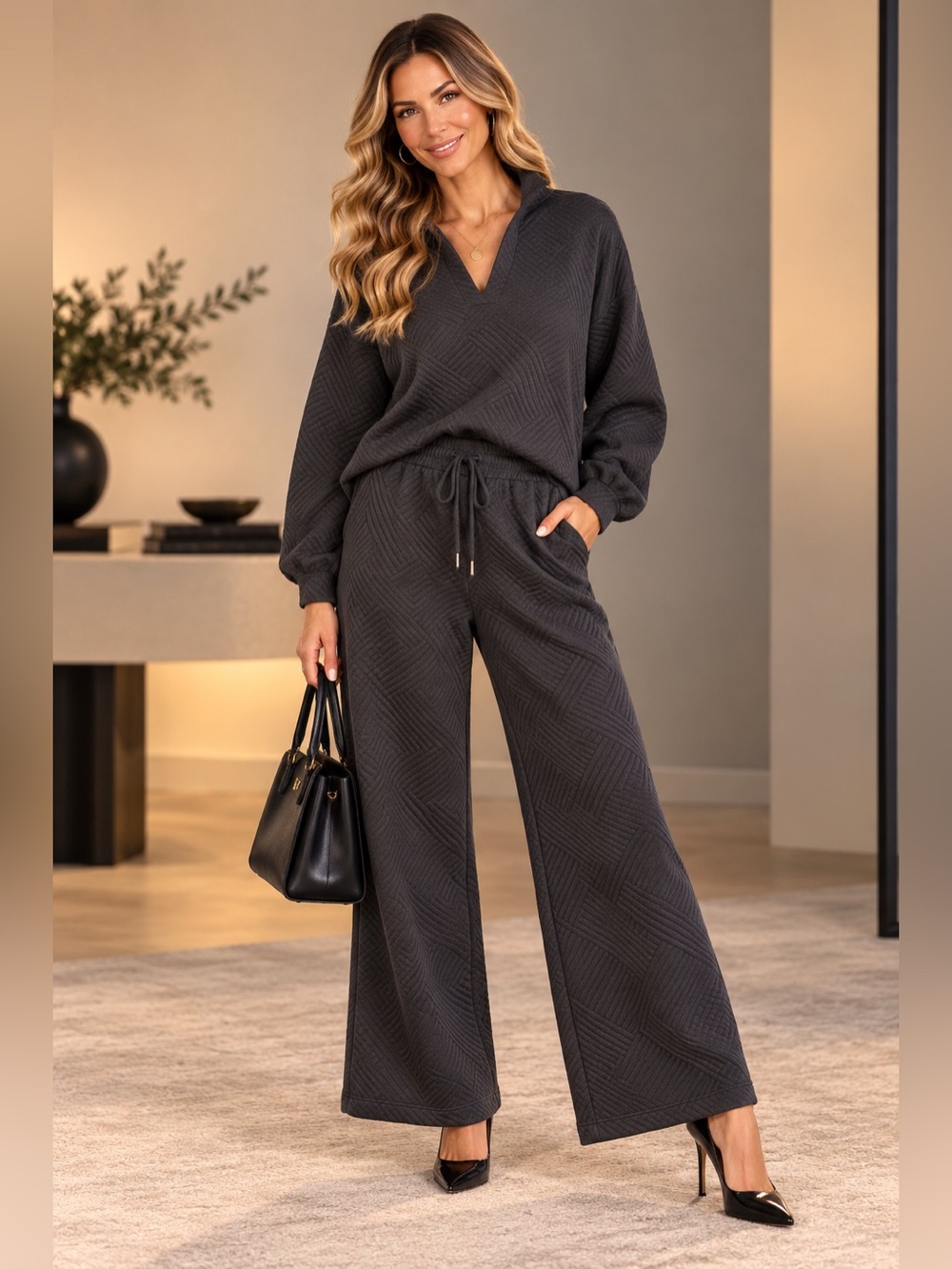 Oversized Quilted V-Neck Top - Black